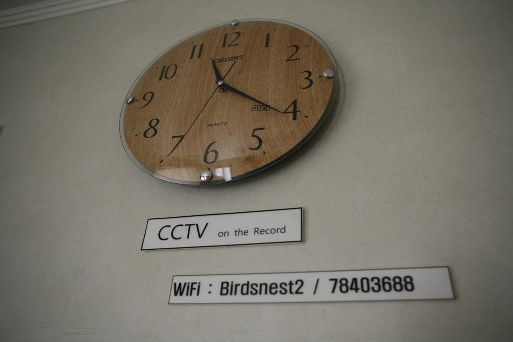 Birdsnest Hostel Hongdae Foreigner Only Сеул Экстерьер фото