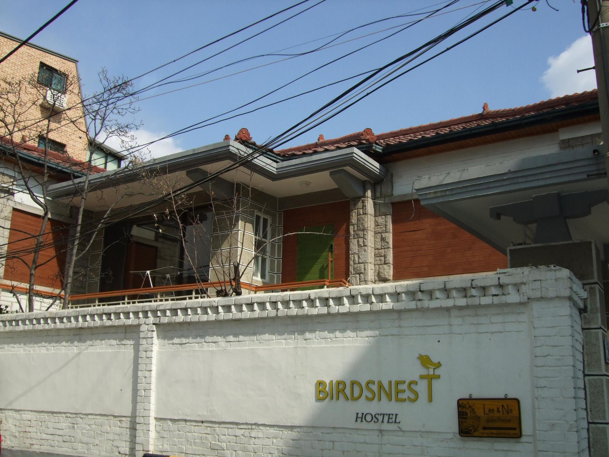 Birdsnest Hostel Hongdae Foreigner Only Сеул Экстерьер фото