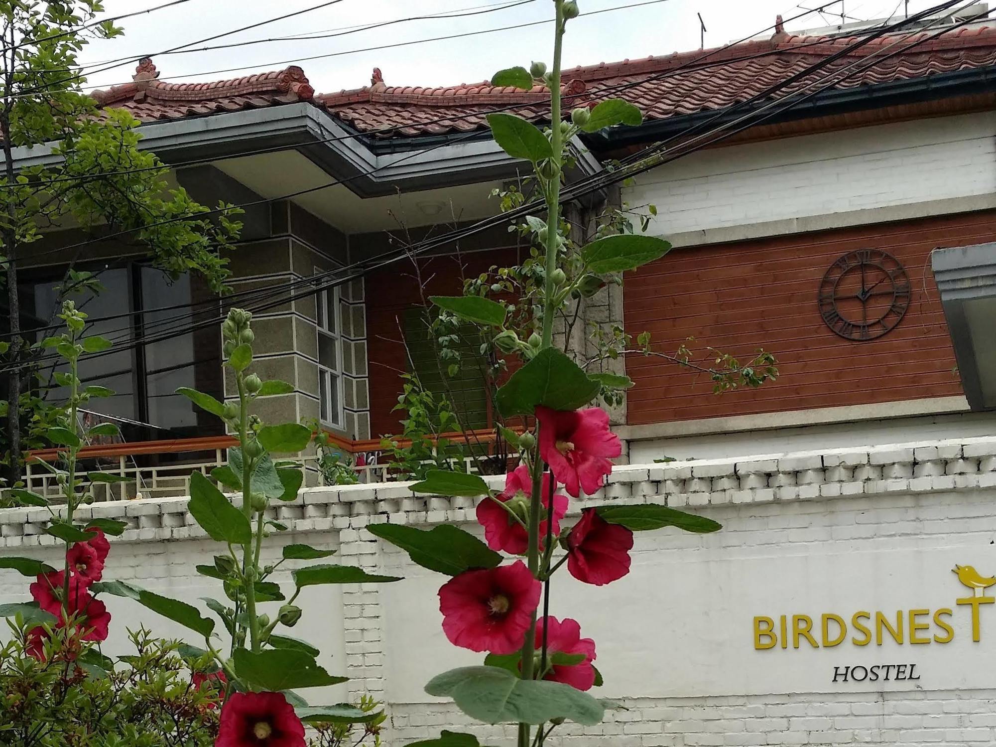 Birdsnest Hostel Hongdae Foreigner Only Сеул Экстерьер фото