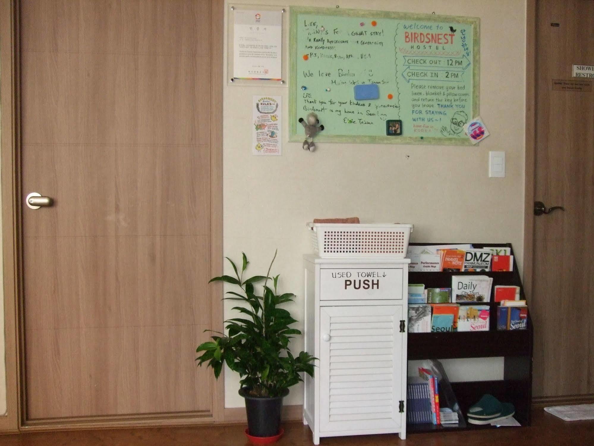Birdsnest Hostel Hongdae Foreigner Only Сеул Экстерьер фото