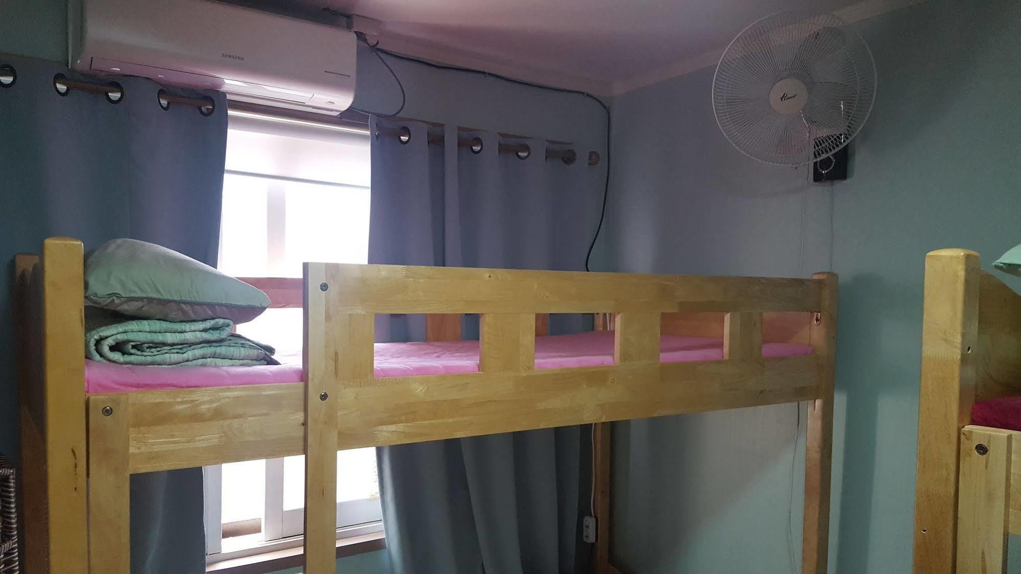 Birdsnest Hostel Hongdae Foreigner Only Сеул Экстерьер фото