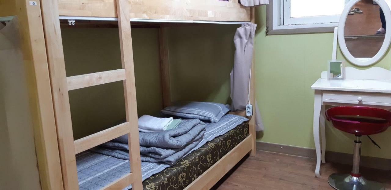 Birdsnest Hostel Hongdae Foreigner Only Сеул Экстерьер фото