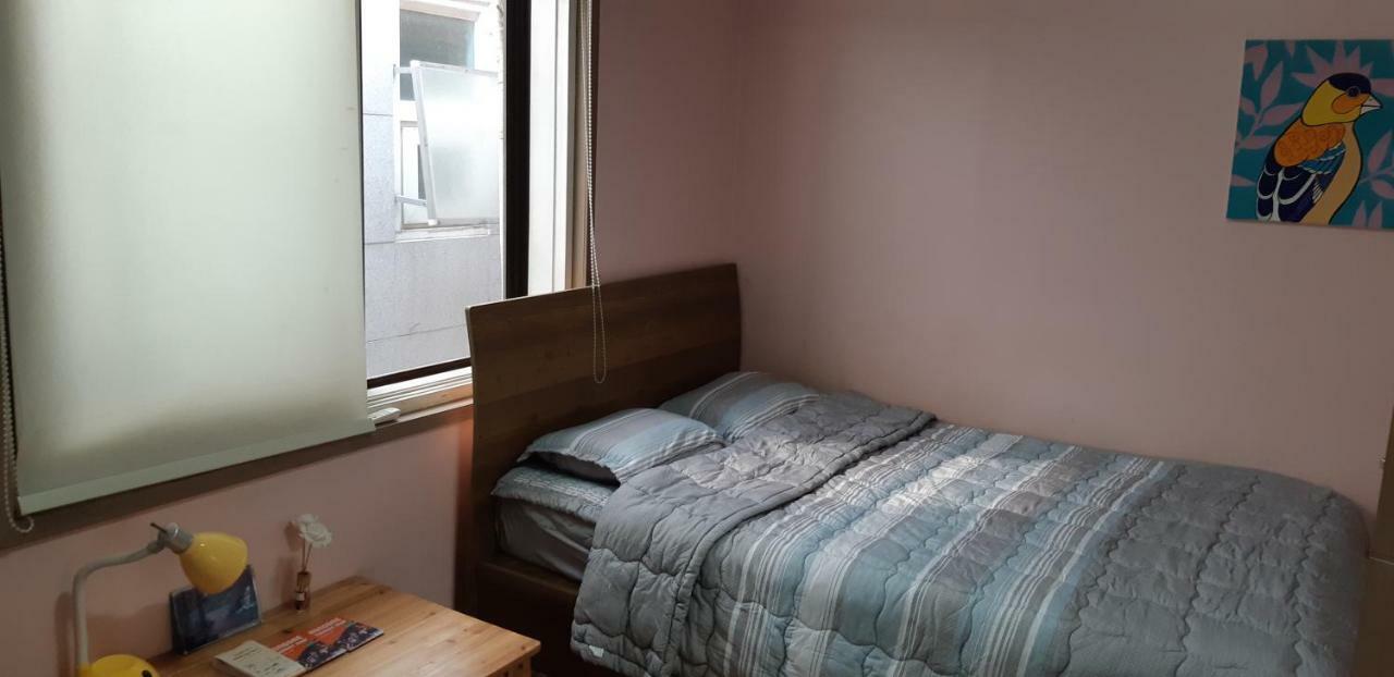 Birdsnest Hostel Hongdae Foreigner Only Сеул Экстерьер фото